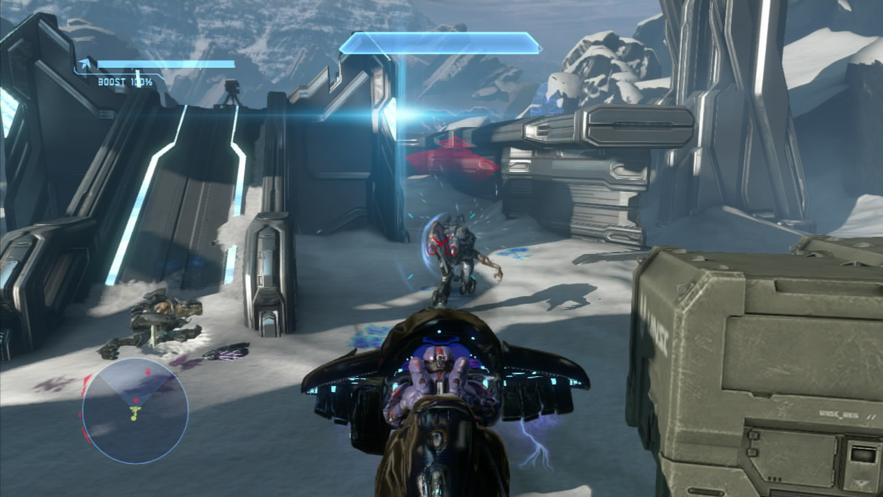 Several more phantoms will come in to drop off a large number of elites (4-5 of these have energy swords), grunts and jackals, so to keep up with things, keep cutting laps around the central structure, killing enemies that you come across before continuing. Once the area is clear, you will be told to go to the extraction point which is at the top of the central structure.