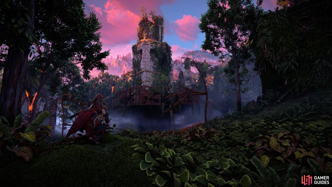 Aloy overlooks The Long Coast Relic Ruin.