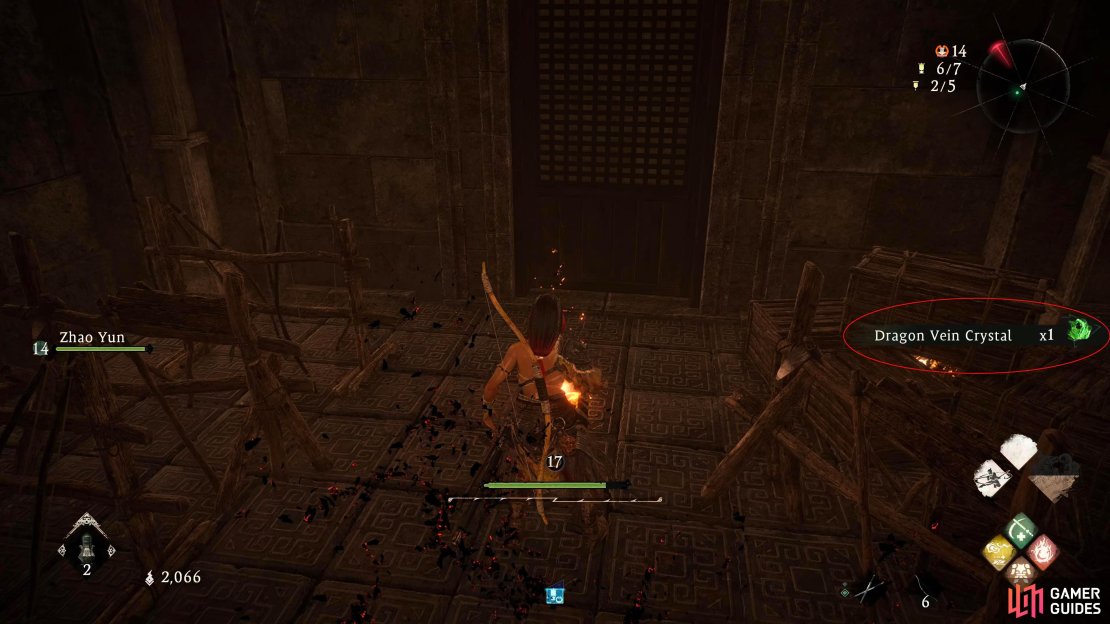 Picking up a Dragon Vein Crystal in Wo Long