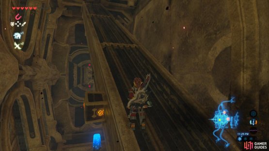 You will need some fancy footwork and precise timing to make it to the side of the ramp as Vah Rudania tilts