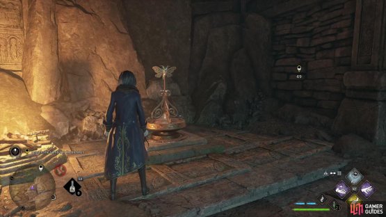 Take a !Lumos Moth and place it on a vacant perch,
