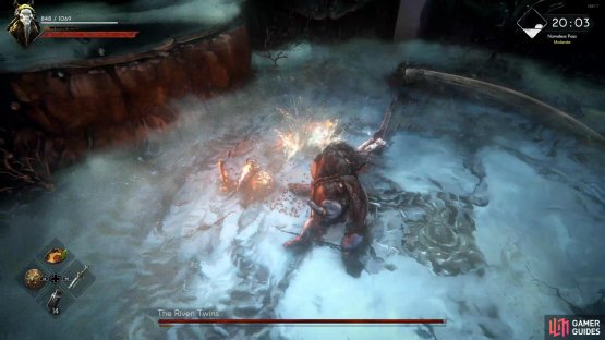 The Single Sweep attack will always go clockwise. Dodge through it or run to the back of the monster to avoid the attack.