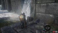 You’ll find the treasure just to the right of the large grate.