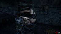 then when you take control of Ellie hold triangle to move this table.