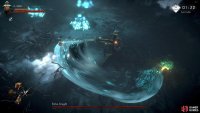 Sword Combo: The second attack will be in the opposite direction.